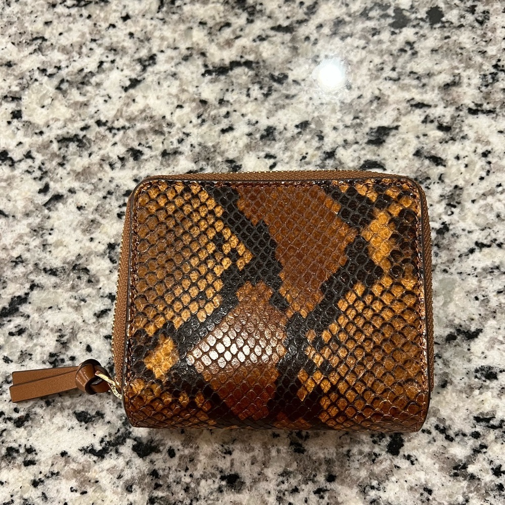 Tory Burch, purse and wallet matching set - Picture 12 of 17